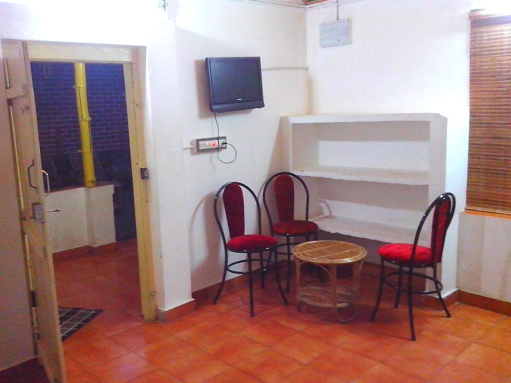 Green Garden Cottage Thekkady Δωμάτιο φωτογραφία