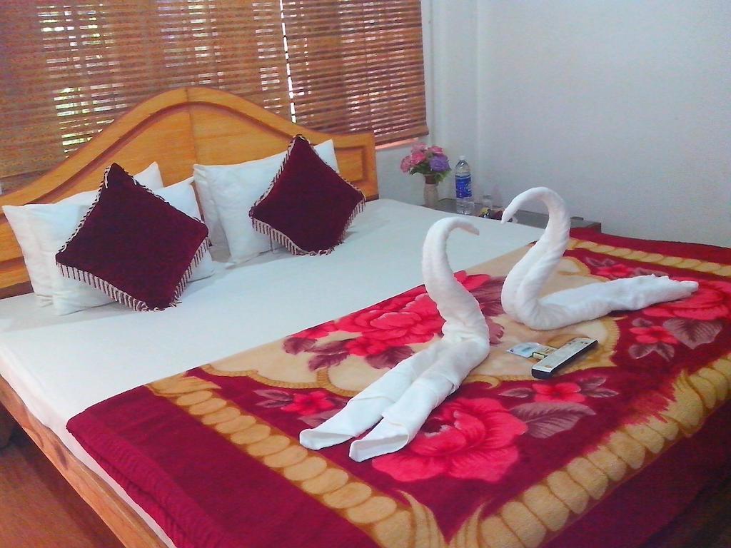 Green Garden Cottage Thekkady Δωμάτιο φωτογραφία